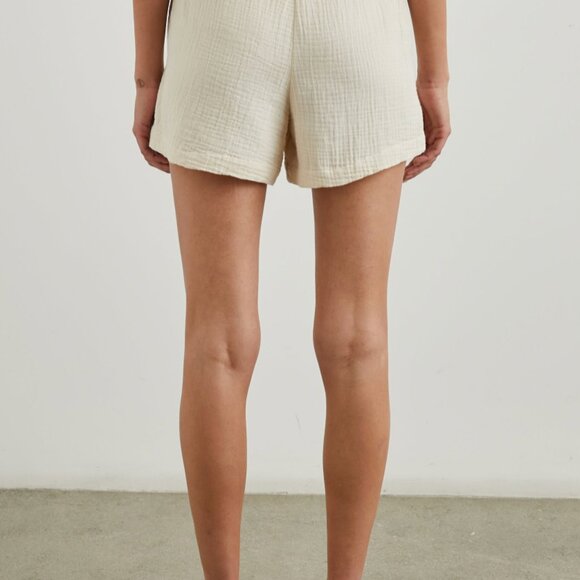 Leighton Short in Flax - Picture 5 of 5